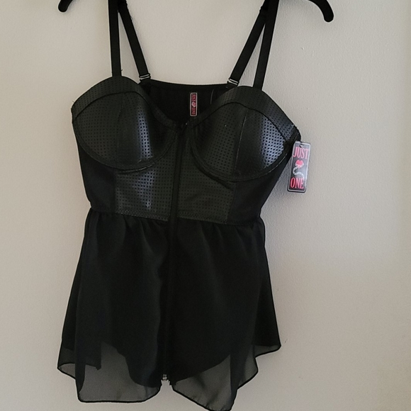 Top - Picture 1 of 4